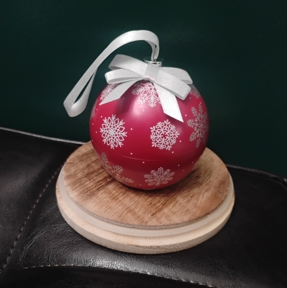 Sterling Silver & Cubic Zirconia Initial C Pendant Necklace in Ornament Box NWT - Picture 4 of 9